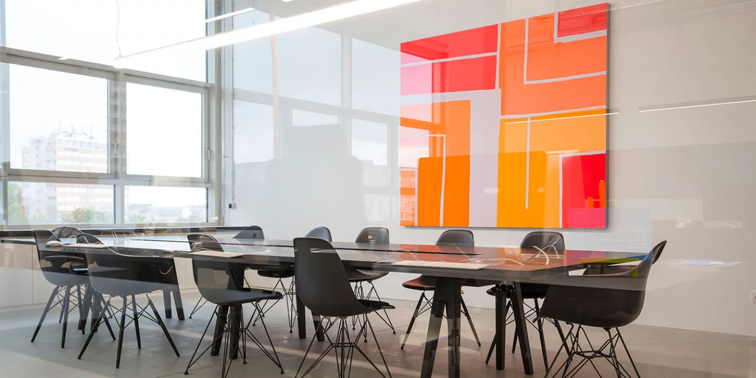 Gemälde DYSTOTAL – SINNENFUNDAMENT von Markus Ebner aus der Galerie Jacky Strenz im Münchner Büro der CSMM-Architekten