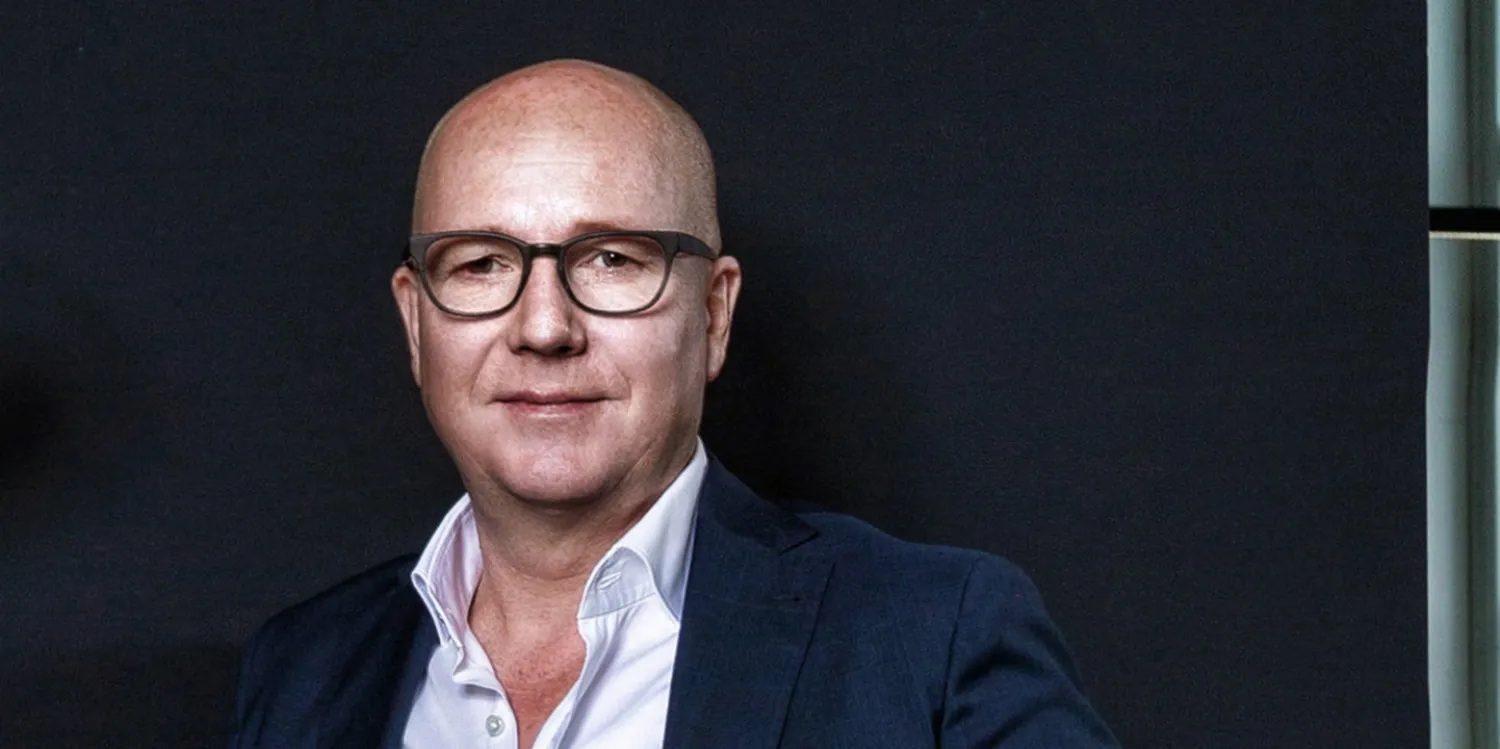 Timo Brehme leitet als Firmengründer und geschäftsführender Gesellschafter das preisgekrönte Consulting- und Architekturbüro CSMM
